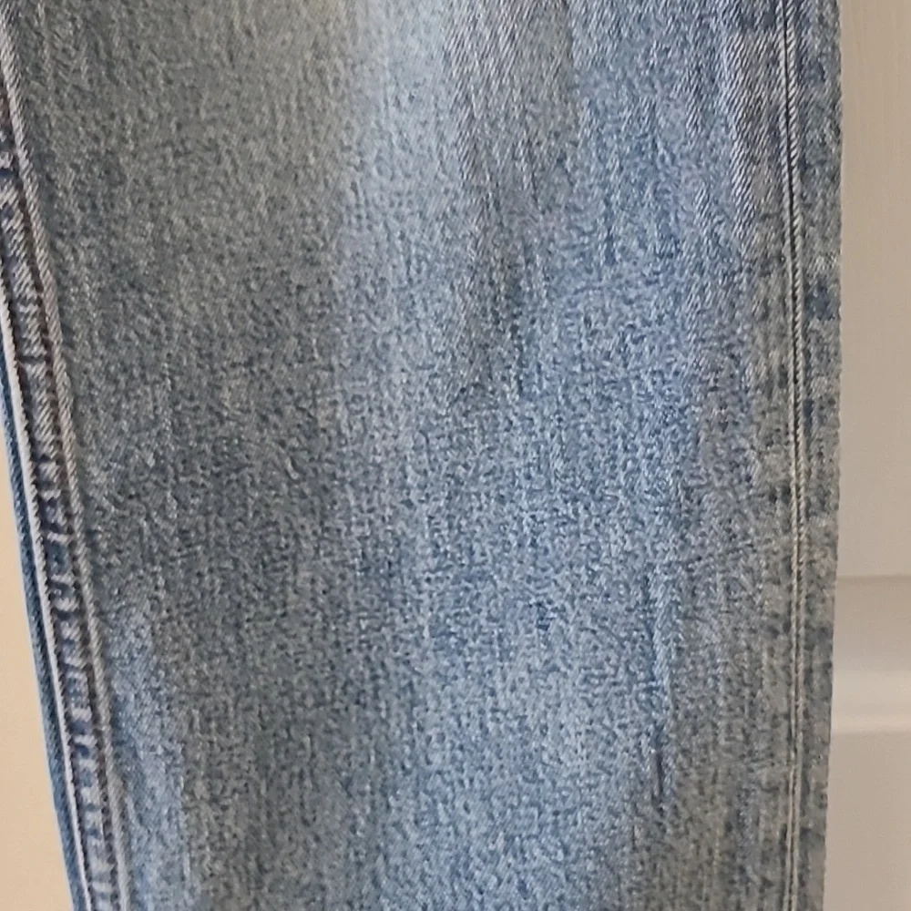 Elizabeth and James jeans - Picture 4 of 5